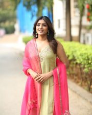 Heroine Eesha Rebba at Om Shanti Shanti Shantihi Movie Teaser Launch Photos 10