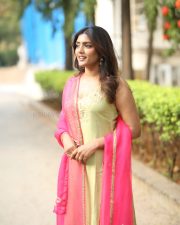 Heroine Eesha Rebba at Om Shanti Shanti Shantihi Movie Teaser Launch Photos 11