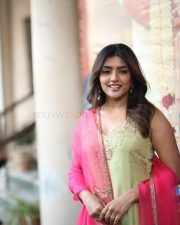 Heroine Eesha Rebba at Om Shanti Shanti Shantihi Movie Teaser Launch Photos 18