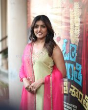 Heroine Eesha Rebba at Om Shanti Shanti Shantihi Movie Teaser Launch Photos 20