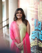 Heroine Eesha Rebba at Om Shanti Shanti Shantihi Movie Teaser Launch Photos 21