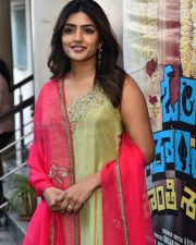 Heroine Eesha Rebba at Om Shanti Shanti Shantihi Movie Teaser Launch Photos 24