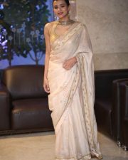 Heroine Hebah Patel at Eesha Movie Pre Release Event Pictures 10