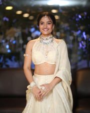 Heroine Hebah Patel at Eesha Movie Pre Release Event Pictures 25