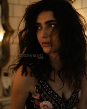 Hindi Actress Karishma Tanna Sexy Photoshoot Stills