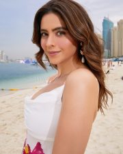 Indian Beauty Aamna Sharif in a Floral Mini Beach Dress Photos 03