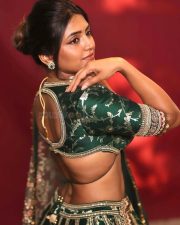Mama Mascheendra Actress Eesha Rebba in an Emerald Green Embroidered Lehenga Gown with an Embellished Deep V Neckline Blouse Photos 08