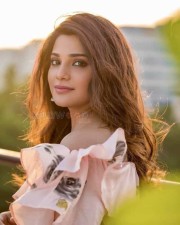 Meesaya Murukku Heroine Aathmika Photos