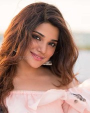 Meesaya Murukku Heroine Aathmika Photos