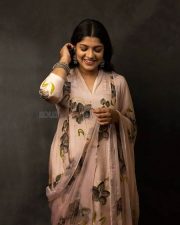 Mindiyum Paranjum Actress Aparna Balamurali Photos 04