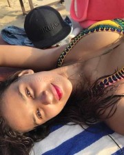 Model Aisha Sharma Sexy Photos