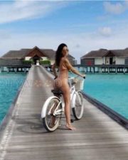 Model Bruna Abdullah Sexy Photos