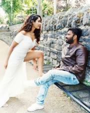 Naanum Single Thaan Movie Pics