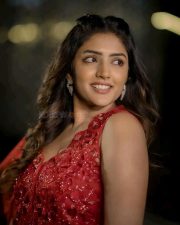 Nitham Oru Vaanam Actress Eesha Rebba in a Red Sleeveless Floral Cut Corset Bodice with a Wide Leg Red Trousers Pictures 01
