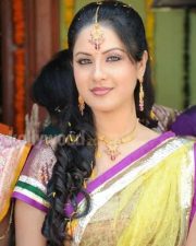 Pooja Bose Sexy Photos