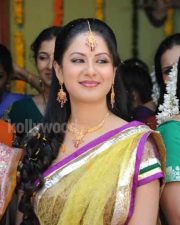 Pooja Bose Sexy Photos