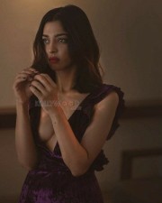 Radhika Apte in a Sizzling Cleavage Picture 01