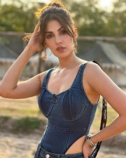Rhea Chakraborty Sexy in Black Top Pictures 01