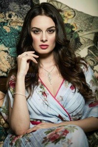 Saaho Actress Evelyn Sharma Latest Pictures 03