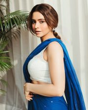 Sexy Aamna Sharif in a Blue Saree with White Sleeveless Blouse Pictures 01