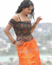 Sexy Actress Bindu Madhavi Pictures
