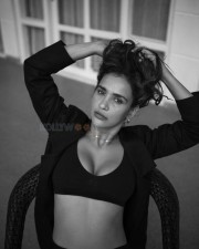 Sexy Aisha Sharma BW Photoshoot Stills 10