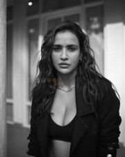 Sexy Aisha Sharma BW Photoshoot Stills 51