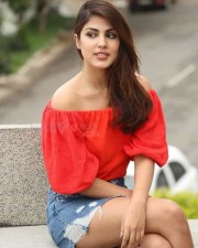 Sexy Indian Actress Rhea Chakraborty Photos