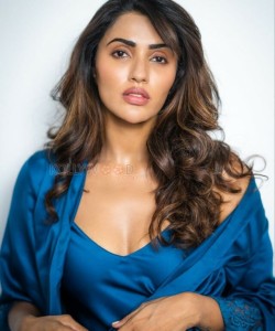 Sexy Kannada Actress Akshara Gowda Photoshoot Pictures 03