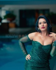 Sexy Telugu Actress Sanjana Naidu Latest Photoshoot Pictures 12