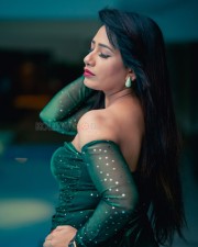 Sexy Telugu Actress Sanjana Naidu Latest Photoshoot Pictures 19