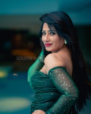Sexy Telugu Actress Sanjana Naidu Latest Photoshoot Pictures 20