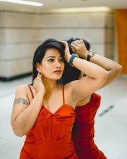 Sexy Telugu Actress Sanjana Naidu Latest Photoshoot Pictures 31