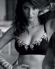 Shruti Haasan Hot Maxim Magazine Photos