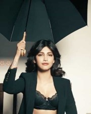 Shruti Haasan Sexy Fhm Magazine Photos