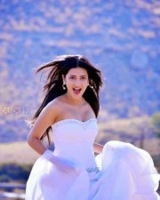 Shruti Haasan Sexy Song Pictures
