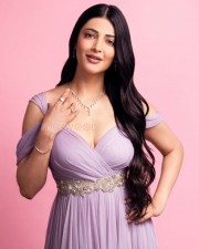 Shruti Haasan in a Lavender Dress Photo 01