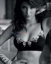 Shruti Hassan Hot Cleavage Photos