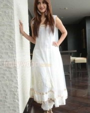 Shruti Hassan Latest Stills