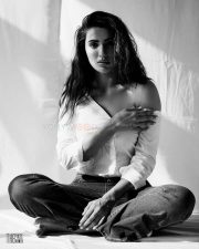 Soorpanagai Actress Akshara Gowda Sexy Pictures 01