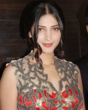 South Indian Actress Shruthi Haasan Sexy Pictures