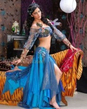 South Indian Actress Shruthi Hassan Sexy Pictures