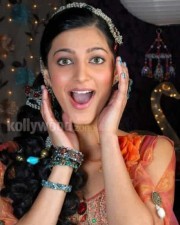 South Indian Actress Shruthi Hassan Sexy Pictures