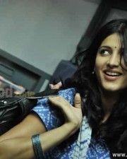 Sruthi Hasan Sexy Stills