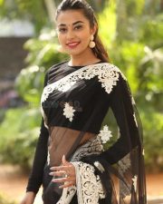 Stefy Patel At Ninnu Thalachi First Look Launch Event Photos