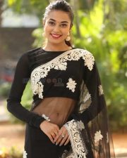 Stefy Patel At Ninnu Thalachi First Look Launch Event Photos