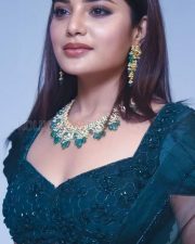 Stunning Athmika Pictures 01