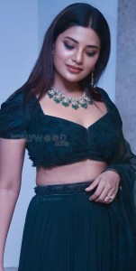 Stunning Athmika Pictures 03
