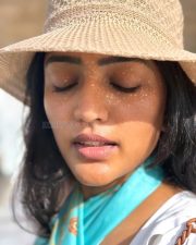 Stylish Eesha Rebba in a Teal Top with a White Pant Photos 03 Stylish Eesha Rebba in a Teal Top with a White Pant Photos 03