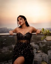 Sultry Divi Vadthya Cleavage in a Black Gold Geometric Strapless Sequin Gown Photos 04